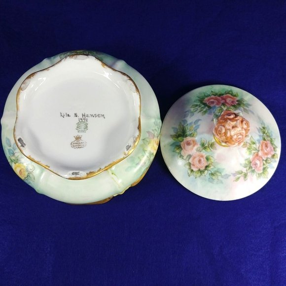 Porcelain Bowl with Lid Gold Trim Hallmarked Bavaria Germany - Picture 4 of 12